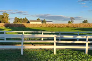 6079 Manchester Rd, Poplar Grove, IL 61065 - Photo 9