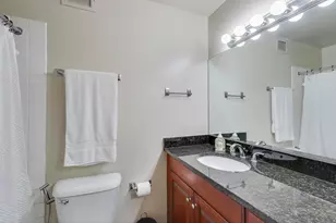 200 N Dearborn St, Chicago, IL 60601 - Photo 13