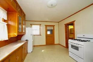 710 Short St, Streator, IL 61364 - Photo 15