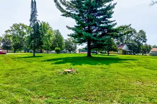 710 Short St, Streator, IL 61364 - Photo 37