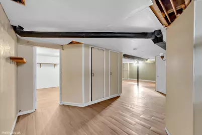 1210 Mohawk Drive, Elgin, IL 60120 - Photo 17