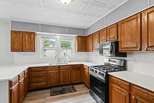 601 W Main St, Clifton, IL 61727 - Photo 15