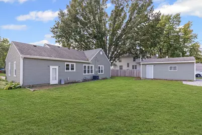 601 W Main Street, Clifton, IL 61727 - Photo 27
