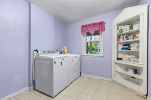 2929 23rd St, Rockford, IL 61109 - Photo 9