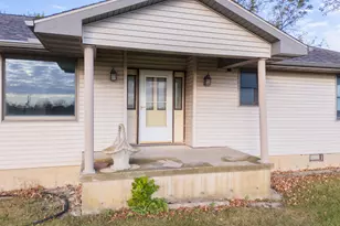 23601 N 1700 E Rd, Odell, IL 60460 - Photo 5