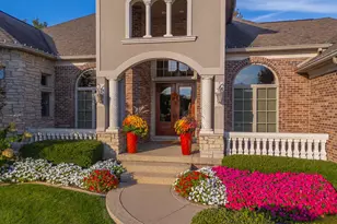 47 Stonebrook Ct, Bloomington, IL 61704 - Photo 3