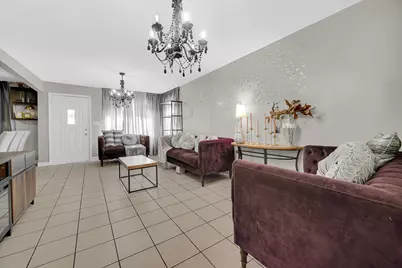 2078 N 17th Avenue, Melrose Park, IL 60160 - Photo 13