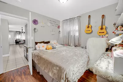 2078 N 17th Avenue, Melrose Park, IL 60160 - Photo 17