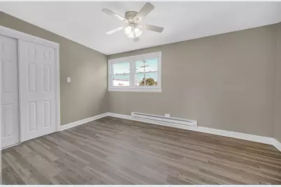 2078 N 17th Avenue, Melrose Park, IL 60160 - Photo 5