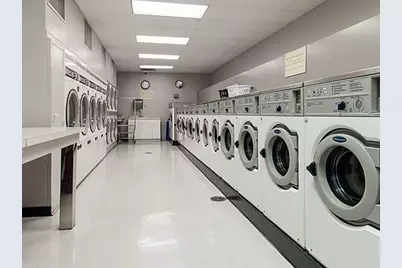 1460 N Sandburg Terrace #501, Chicago, IL 60610 - Photo 27