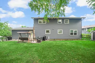 4 Wolfe Ct, Woodridge, IL 60517 - Photo 25