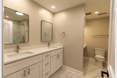 5643 S Harlem Avenue #2S, Chicago, IL 60638 - Photo 9