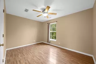 [Address not provided], Aurora, IL 60502 - Photo 9