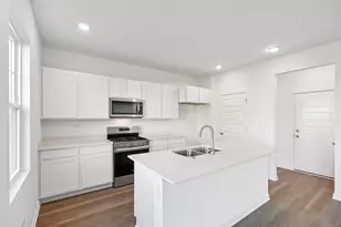 6569 Walnut Ct, Wonder Lake, IL 60097 - Photo 11