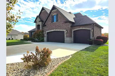 9667 Crossbow Drive N, Bloomington, IL 61705 - Photo 3