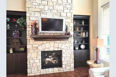 9667 Crossbow Drive N, Bloomington, IL 61705 - Photo 19