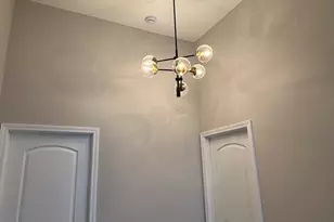 912 N Ashland Ave, Chicago, IL 60622 - Photo 13