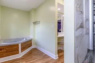 [Address not provided], Long Grove, IL 60047 - Photo 25