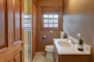 17706 Wentworth Ave, Lansing, IL 60438 - Photo 17