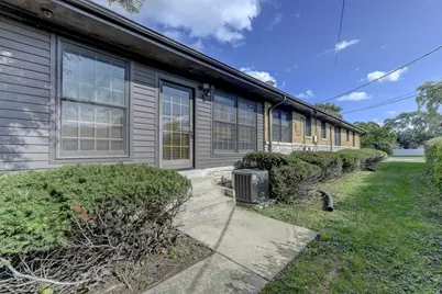 17706 Wentworth Avenue, Lansing, IL 60438 - Photo 5