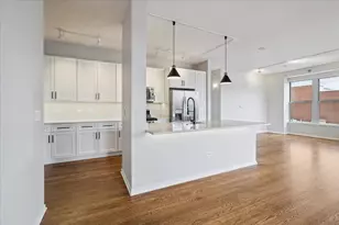 1546 N Orleans St, Chicago, IL 60610 - Photo 7