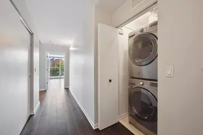 1546 N Orleans Street #708, Chicago, IL 60610 - Photo 3