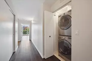 1546 N Orleans St, Chicago, IL 60610 - Photo 3