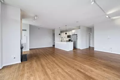 1546 N Orleans Street #708, Chicago, IL 60610 - Photo 17