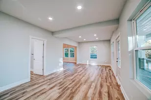 219 W Jones St, Milford, IL 60953 - Photo 23