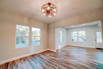 219 W Jones Street, Milford, IL 60953 - Photo 17