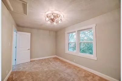 219 W Jones Street, Milford, IL 60953 - Photo 45