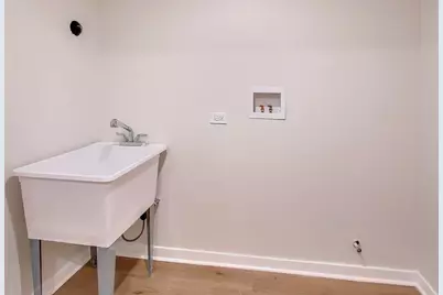 7633 S Eberhart Avenue, Chicago, IL 60619 - Photo 39