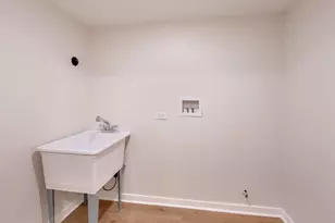 7633 S Eberhart Ave, Chicago, IL 60619 - Photo 39