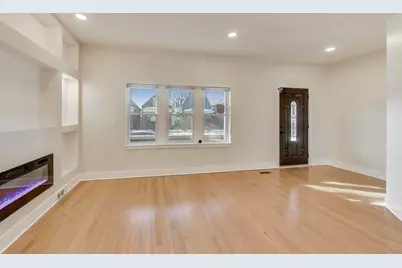 7633 S Eberhart Avenue, Chicago, IL 60619 - Photo 5