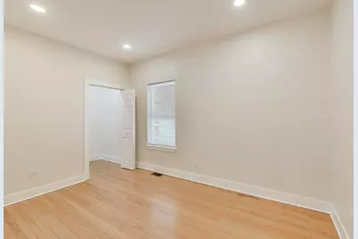 7633 S Eberhart Avenue, Chicago, IL 60619 - Photo 17