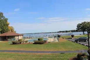 69 White Oaks Rd, Fox Lake, IL 60020 - Photo 13