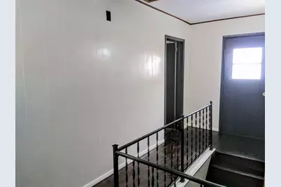 108 N Wesley Avenue, Mount Morris, IL 61054 - Photo 13