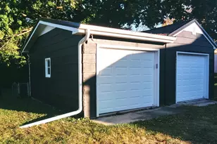 108 N Wesley Ave, Mount Morris, IL 61054 - Photo 23