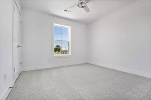 24 Stonehouse Ct, Bloomington, IL 61705 - Photo 29