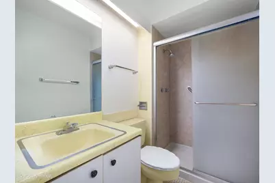 4710 Russett Lane #R1, Skokie, IL 60076 - Photo 13