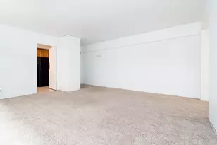 4950 N Marine Dr, Chicago, IL 60640 - Photo 5