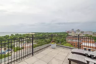 4950 N Marine Dr, Chicago, IL 60640 - Photo 15