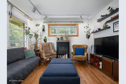 18646 Palmer Circle, Homewood, IL 60430 - Photo 3