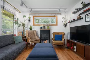 18646 Palmer Cir, Homewood, IL 60430 - Photo 3