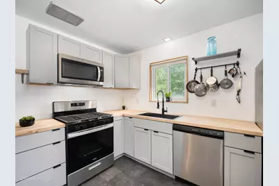 18646 Palmer Circle, Homewood, IL 60430 - Photo 5