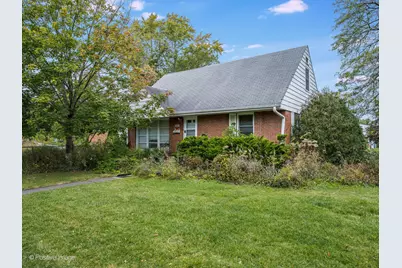 18646 Palmer Circle, Homewood, IL 60430 - Photo 1