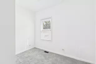 8535 S Givins Ct, Chicago, IL 60620 - Photo 15