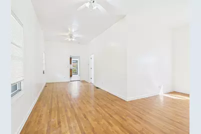 8535 S Givins Court, Chicago, IL 60620 - Photo 5