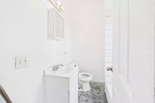 8535 S Givins Ct, Chicago, IL 60620 - Photo 17