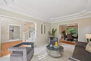 1123 Thackery Ln, Naperville, IL 60564 - Photo 17